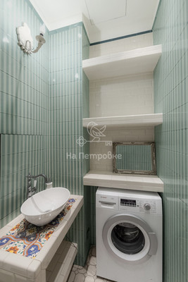 Продам трехкомнатную (3-комн.) квартиру, Петровский б-р, 21, Москва г