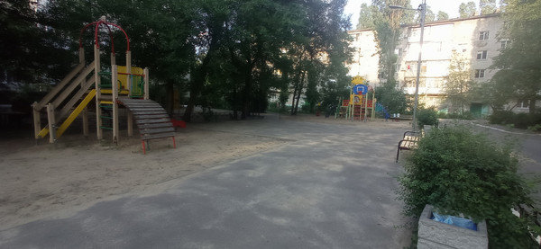 Продам двухкомнатную (2-комн.) квартиру, 25 Января ул, 28, Воронеж г
