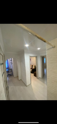 Продам двухкомнатную (2-комн.) квартиру, 25 Января ул, 28, Воронеж г