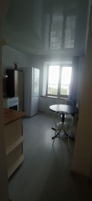 Продам двухкомнатную (2-комн.) квартиру, 25 Января ул, 28, Воронеж г
