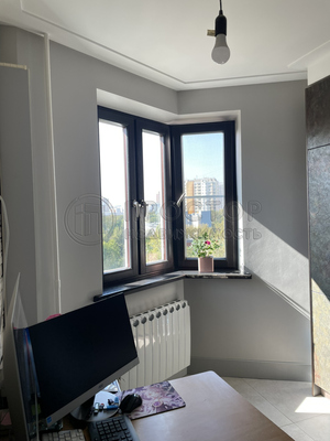 Продам однокомнатную (1-комн.) квартиру, Бескудниковский б-р, 25к4, Москва г