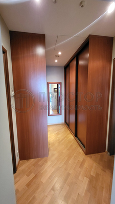 Продам двухкомнатную (2-комн.) квартиру, Островитянова ул, 4, Москва г