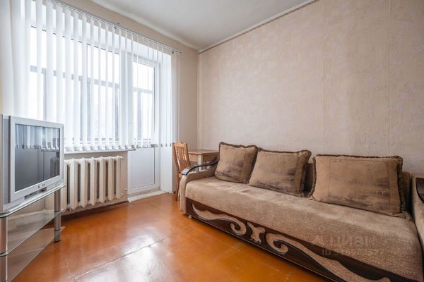 Продам двухкомнатную (2-комн.) квартиру, Ленина пр-кт, 56, Ростов-на-Дону г
