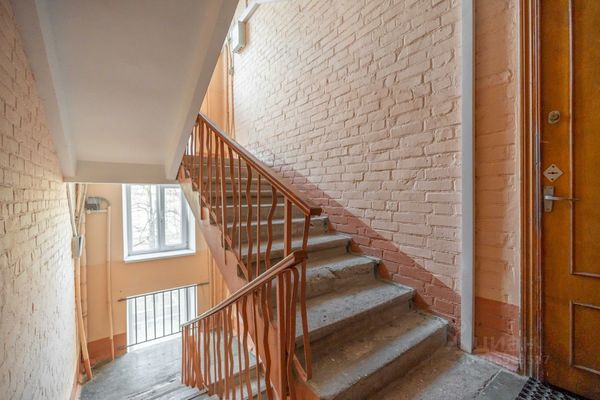 Продам двухкомнатную (2-комн.) квартиру, Ленина пр-кт, 56, Ростов-на-Дону г