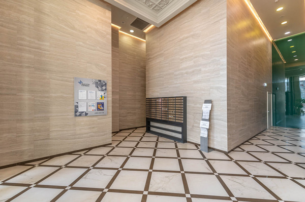 Продам трехкомнатную (3-комн.) квартиру, Ленинградский пр-кт, 29, Москва г