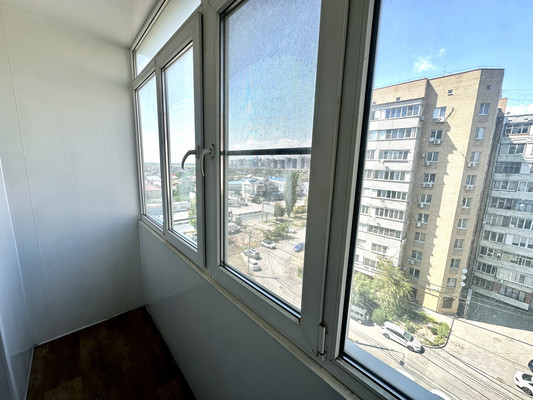 Продам двухкомнатную (2-комн.) квартиру, Жмайлова ул, 29, Ростов-на-Дону г