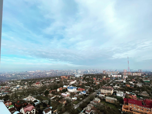 Продам двухкомнатную (2-комн.) квартиру, 2-я Баррикадная ул, 4к3, Ростов-на-Дону г