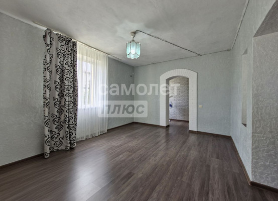 Продам двухкомнатную (2-комн.) квартиру, Ленина ул, 76, Славянск-на-Кубани г