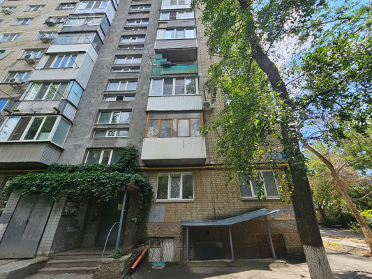 Продам однокомнатную (1-комн.) квартиру, Газетный пер, 102к15, Ростов-на-Дону г