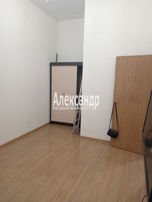 Продам однокомнатную (1-комн.) квартиру, Колпинская ул, 28к1, Колпино г