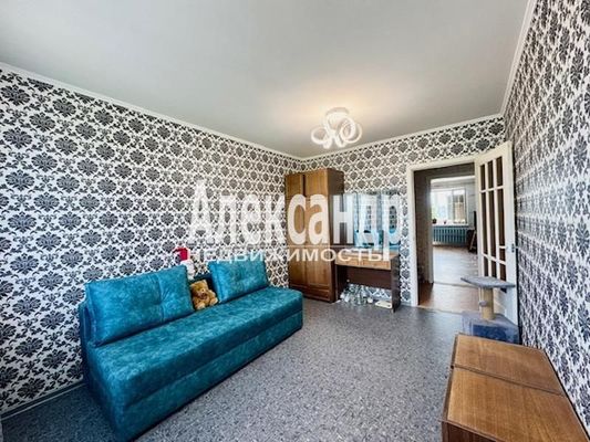 Продам трехкомнатную (3-комн.) квартиру, Сиреневый проезд, 18, Гончарово п