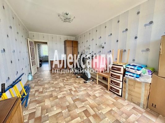 Продам трехкомнатную (3-комн.) квартиру, Сиреневый проезд, 18, Гончарово п
