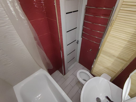 Продам трехкомнатную (3-комн.) квартиру, Варшавское ш, 69к2, Москва г