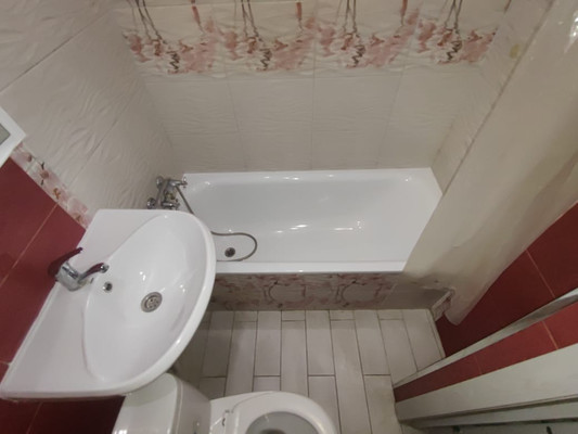 Продам трехкомнатную (3-комн.) квартиру, Варшавское ш, 69к2, Москва г