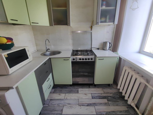 Продам трехкомнатную (3-комн.) квартиру, Варшавское ш, 69к2, Москва г