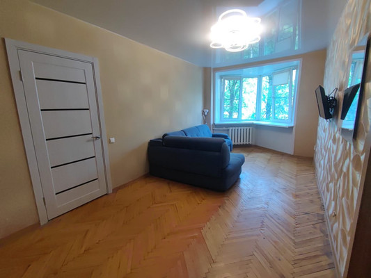 Продам трехкомнатную (3-комн.) квартиру, Варшавское ш, 69к2, Москва г