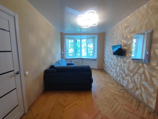 Продам трехкомнатную (3-комн.) квартиру, Варшавское ш, 69к2, Москва г