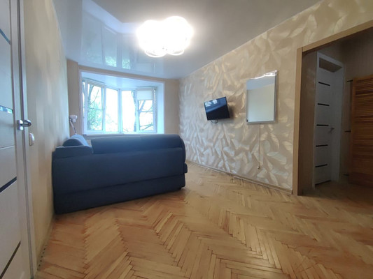 Продам трехкомнатную (3-комн.) квартиру, Варшавское ш, 69к2, Москва г