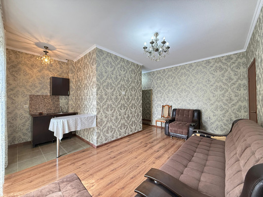 Продам двухкомнатную (2-комн.) квартиру, Калинина ул, 121, Нальчик г