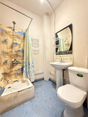 Продам двухкомнатную (2-комн.) квартиру, Калинина ул, 121, Нальчик г