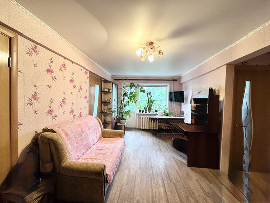 Продам двухкомнатную (2-комн.) квартиру, Литейная ул, 66/87, Брянск г
