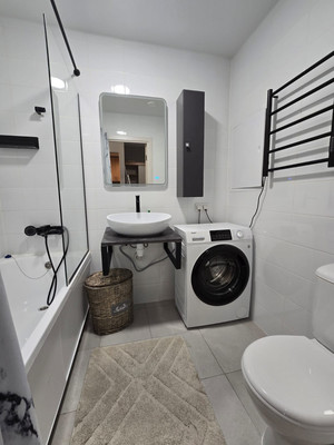 Продам двухкомнатную (2-комн.) квартиру, Волоколамское ш, 24к1, Москва г