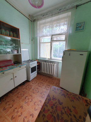 Продам однокомнатную (1-комн.) квартиру, Лермонтова пер, 14, Волгодонск г