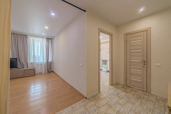 Продам двухкомнатную (2-комн.) квартиру, Мира ул, 34, Пенза г