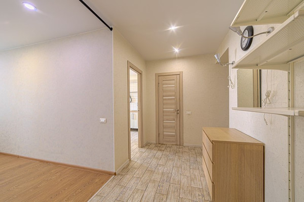 Продам двухкомнатную (2-комн.) квартиру, Мира ул, 34, Пенза г