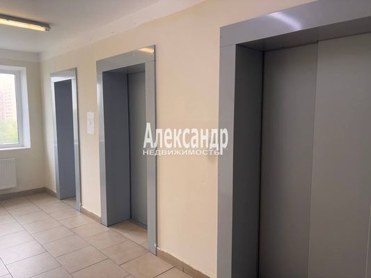 Продам однокомнатную (1-комн.) квартиру, Пулковское ш, 36к5, Санкт-Петербург г