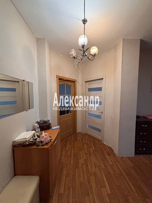Продам двухкомнатную (2-комн.) квартиру, Школьный пер, 5к2, Старая д