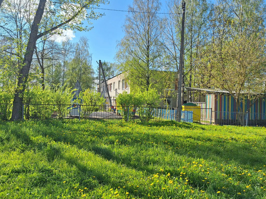 Продам трехкомнатную (3-комн.) квартиру, Ленинградская ул, 2, Терволово п