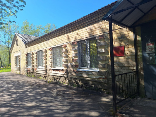 Продам трехкомнатную (3-комн.) квартиру, Ленинградская ул, 2, Терволово п