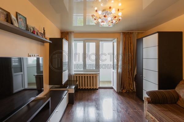 Продам трехкомнатную (3-комн.) квартиру, Льва Толстого ул, 2, Люберцы г