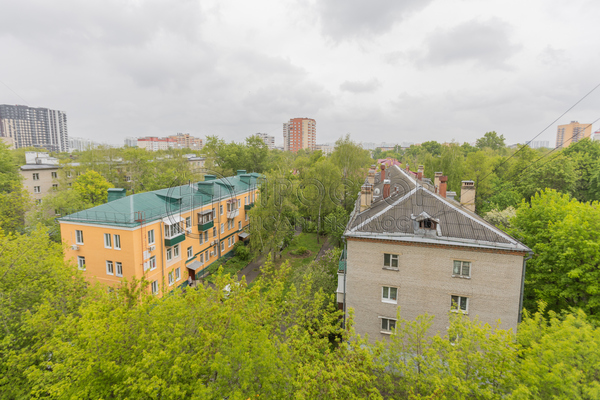 Продам трехкомнатную (3-комн.) квартиру, Льва Толстого ул, 2, Люберцы г