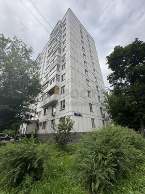 Продам однокомнатную (1-комн.) квартиру, Загородное ш, 10к5, Москва г