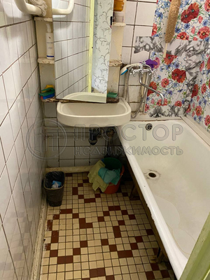 Продам трехкомнатную (3-комн.) квартиру, Молодцова ул, 5, Москва г