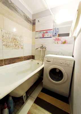 Продам двухкомнатную (2-комн.) квартиру, Жуковский проезд, 7к1, Видное г