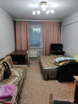 Продам однокомнатную (1-комн.) квартиру, Розы Люксембург ул, 88, Иркутск г