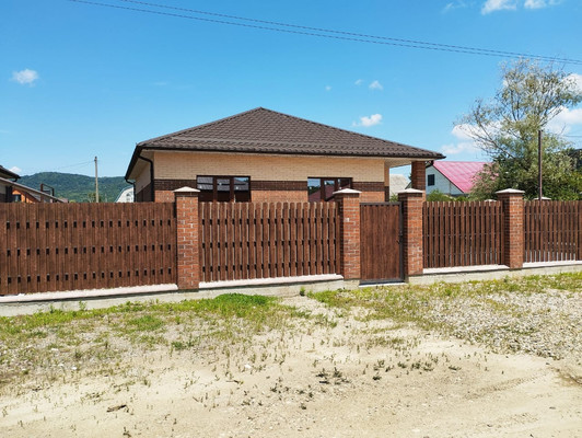 Продам дом, Радужная ул, 66, Апшеронск г, 0 км от города