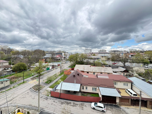 Продам двухкомнатную (2-комн.) квартиру, Кешокова ул, 1, Нальчик г