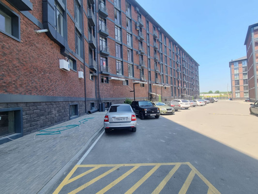 Продам однокомнатную (1-комн.) квартиру, Тарчокова ул, 125кв, Нальчик г