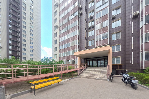 Продам однокомнатную (1-комн.) квартиру, Белорусская ул, 4, Одинцово г