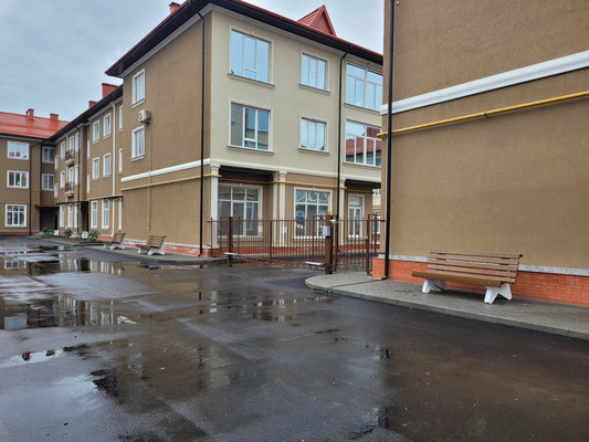 Продам однокомнатную (1-комн.) квартиру, Олимпийский б-р, 1, Баксан г