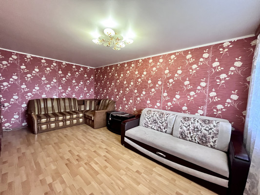 Продам однокомнатную (1-комн.) квартиру, Дружбы ул, 20, Чехов г