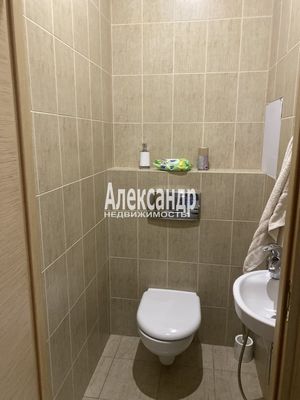 Продам однокомнатную (1-комн.) квартиру, Савушкина ул, 124к1, Санкт-Петербург г
