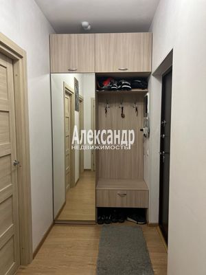 Продам однокомнатную (1-комн.) квартиру, 5-й Предпортовый проезд, 2, Санкт-Петербург г