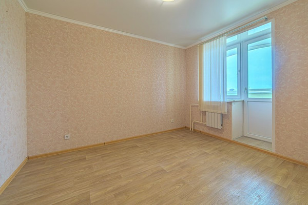 Продам однокомнатную (1-комн.) квартиру, Радужная ул, 13, Засечное с