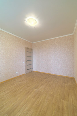 Продам однокомнатную (1-комн.) квартиру, Радужная ул, 13, Засечное с
