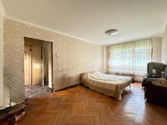 Продам трехкомнатную (3-комн.) квартиру, Мусукаева ул, 23, Нальчик г